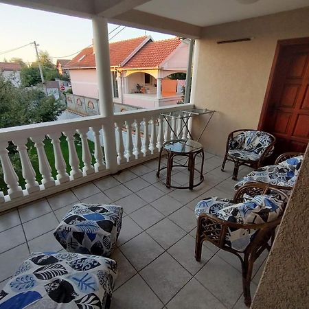 בלגרד Plavi Apartman Airport מראה חיצוני תמונה