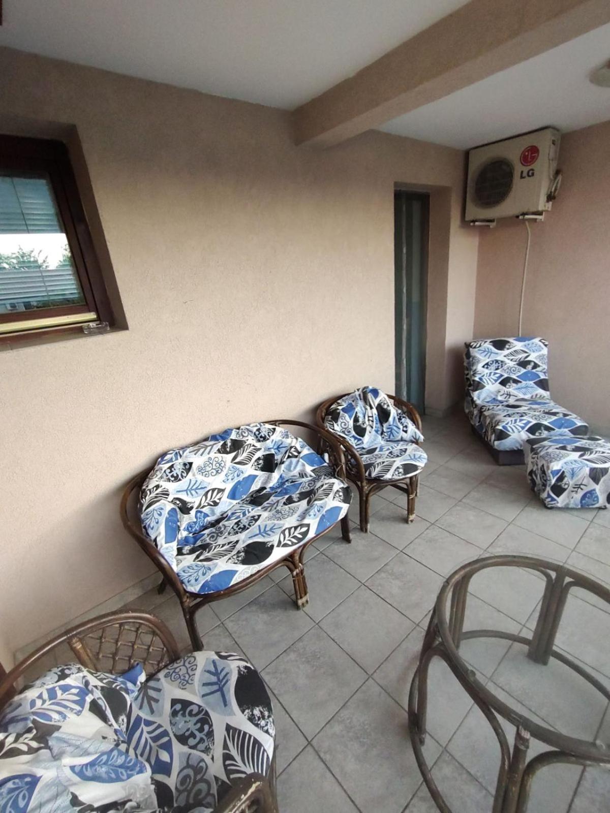 בלגרד Plavi Apartman Airport מראה חיצוני תמונה